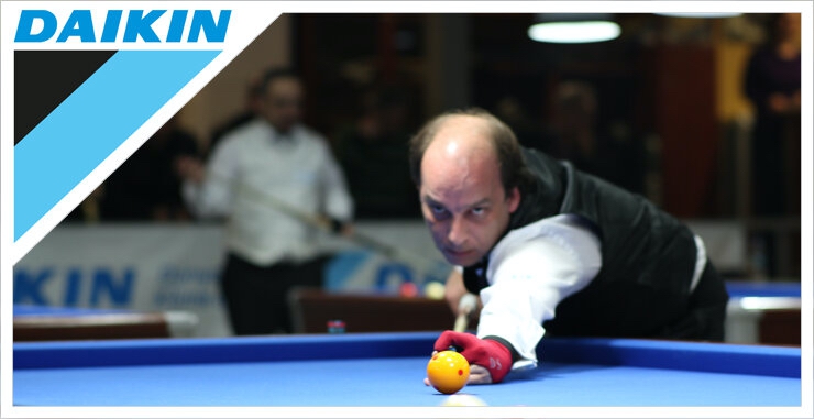 'Kırmızı yelekli' dünya şampiyonu İstanbul'a geldi.