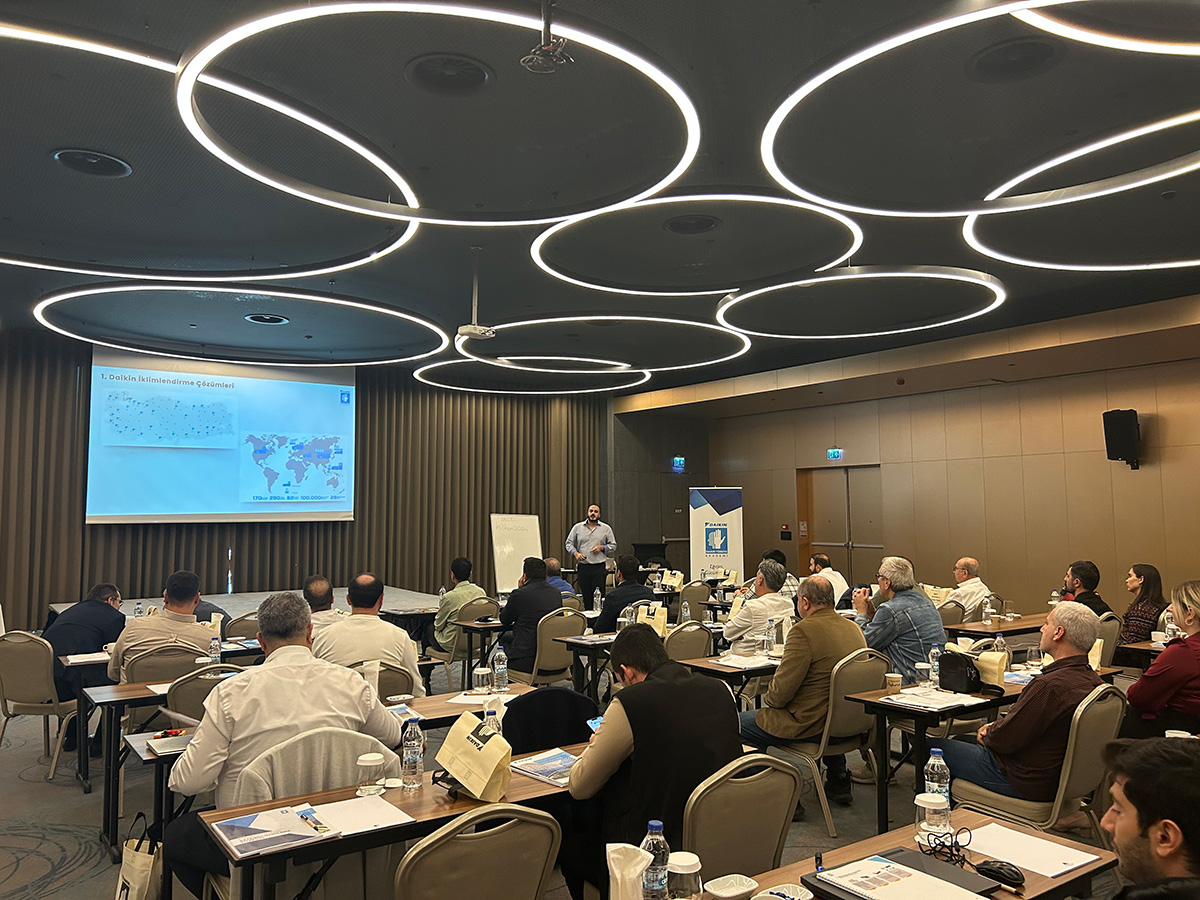 DAIKIN TÜRKİYE AKADEMİ ‘APPLIED EĞİTİMLERİ’ İLE SEKTÖRE YÖN VERMEYE DEVAM EDİYOR