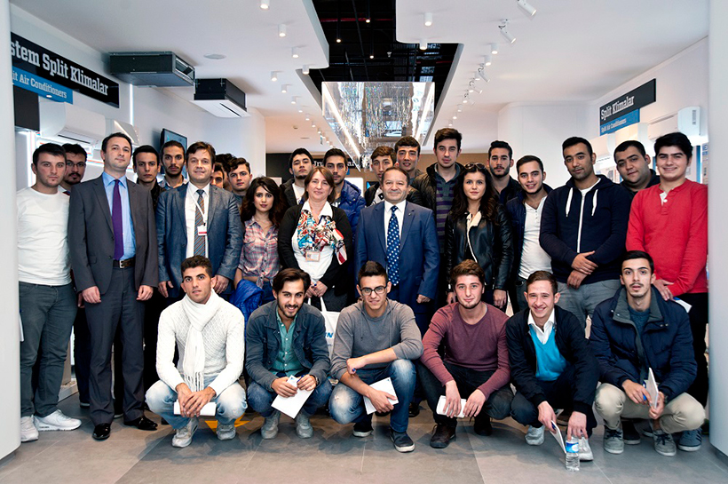 İstanbul Kültür Üniversitesi İklimlendirme ve Soğutma Teknolojileri Bölümü öğrencileri